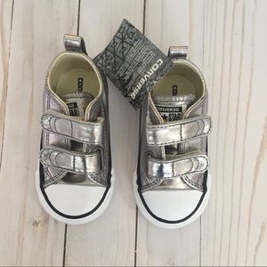 Toddler girls Converse size 5